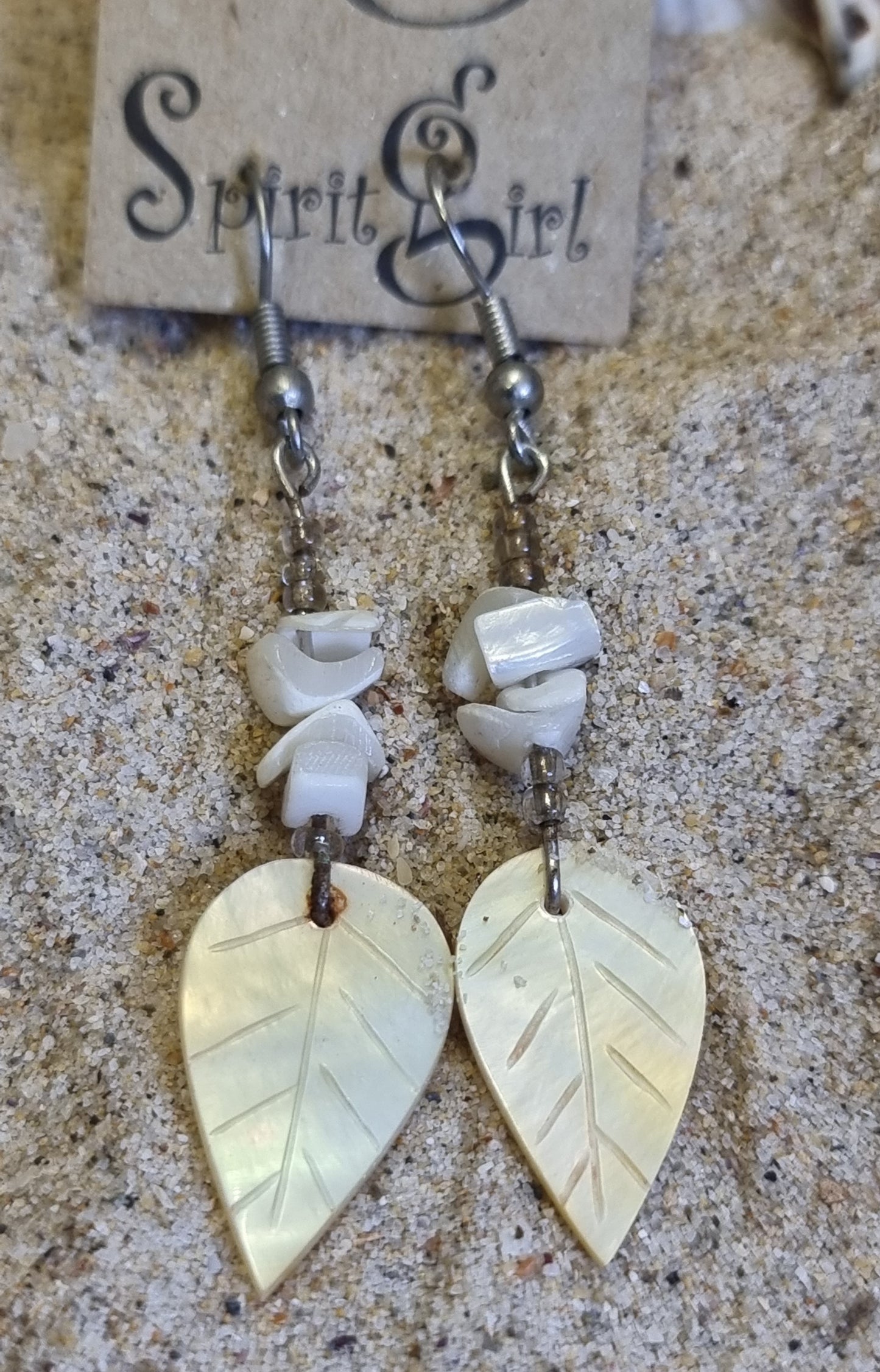 Earrings Shell Dangling Leaf 55