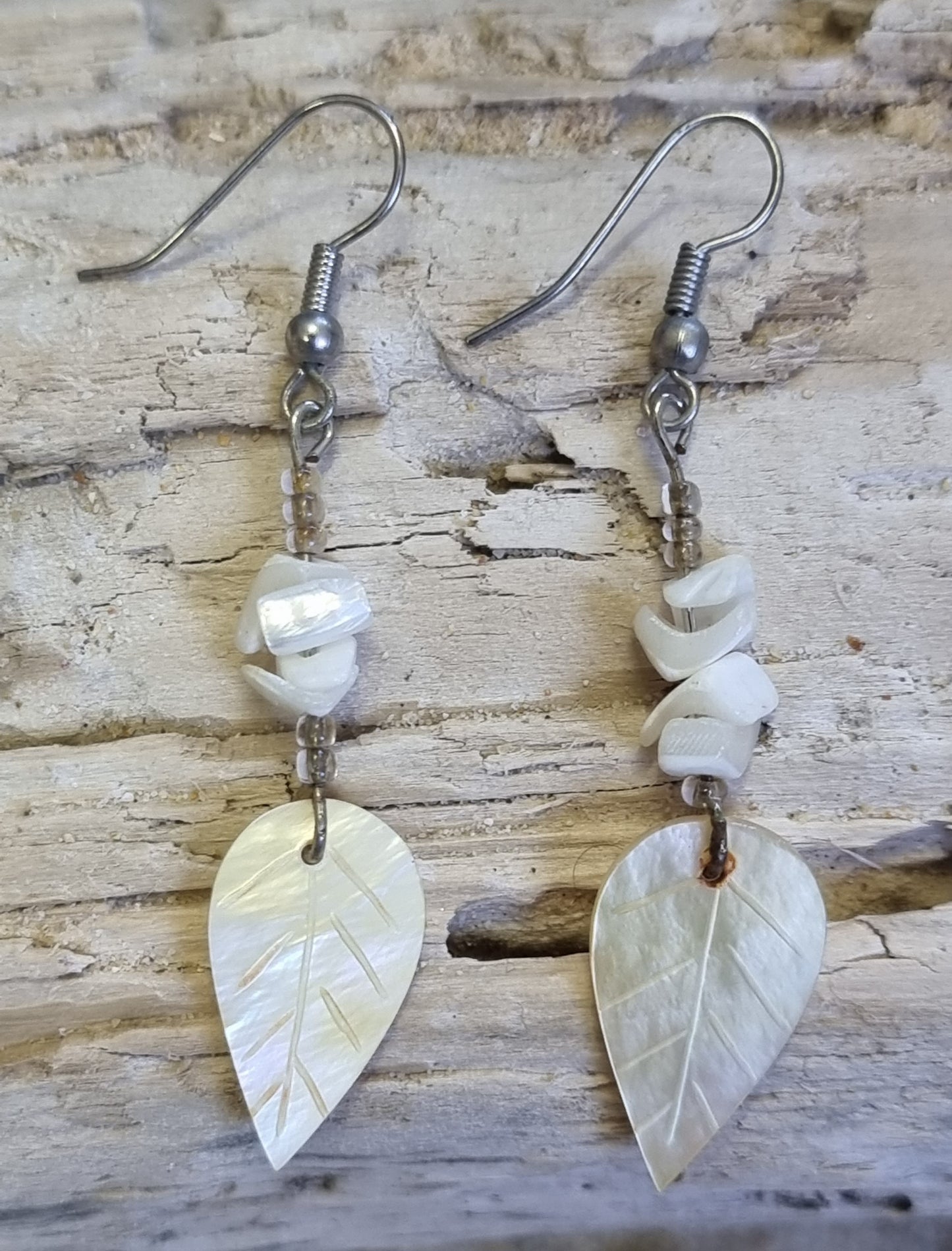 Earrings Shell Dangling Leaf 55